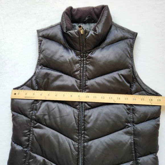 Goose Down Vest Quilted Puffer Black Fall Winter Outdoors Cabincore Warm Medium - Picture 9 of 14
